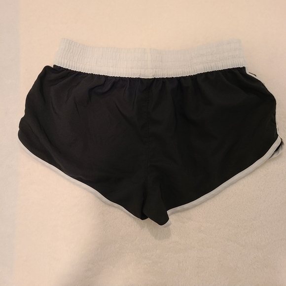 Swim shorts - Picture 3 of 3